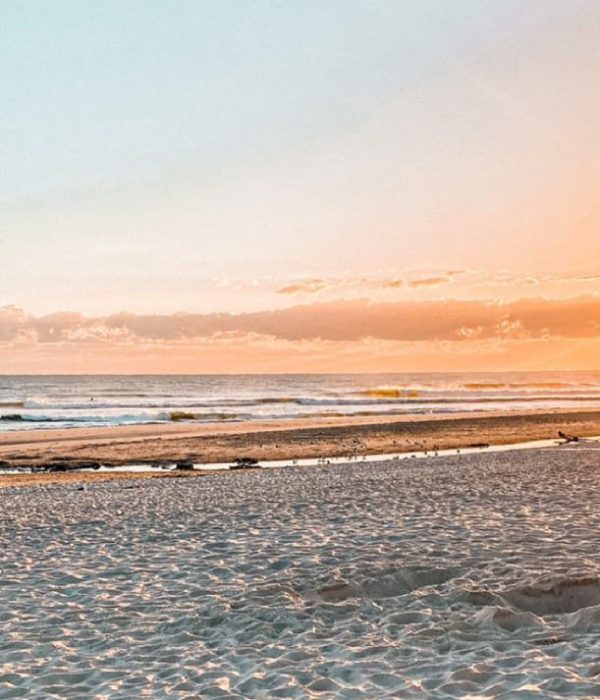 Surf, Sun, and Tapas: Discover the Best of Kingscliff